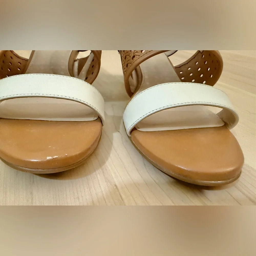 Cole Haan Annabelle Grand 360 Tan, Black & White Wedge Sandals Shoe; Size 7 1/2B - Picture 11 of 13